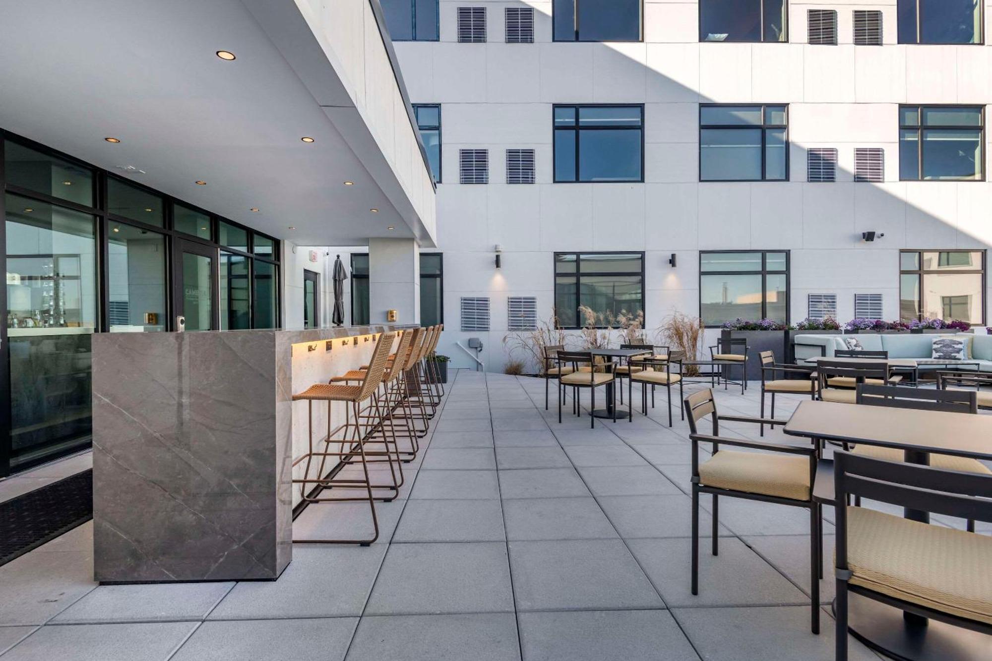 Cambria Hotel Portland Downtown Old Port מראה חיצוני תמונה